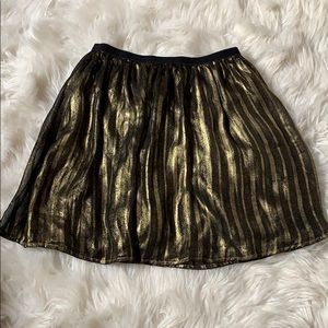 Ruby & Bloom perfect condition gold skirt